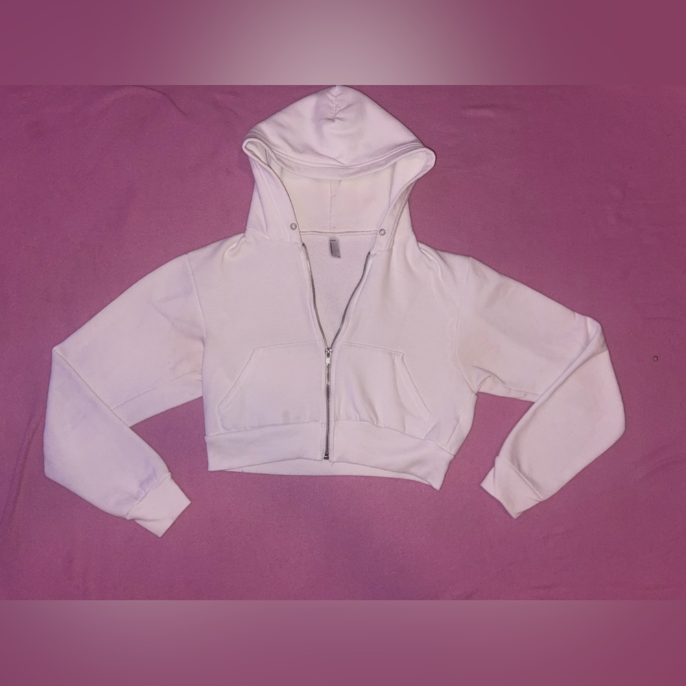 WHITE CROPPED HOODIE•AMERICAN APPAREL•MEDIUM